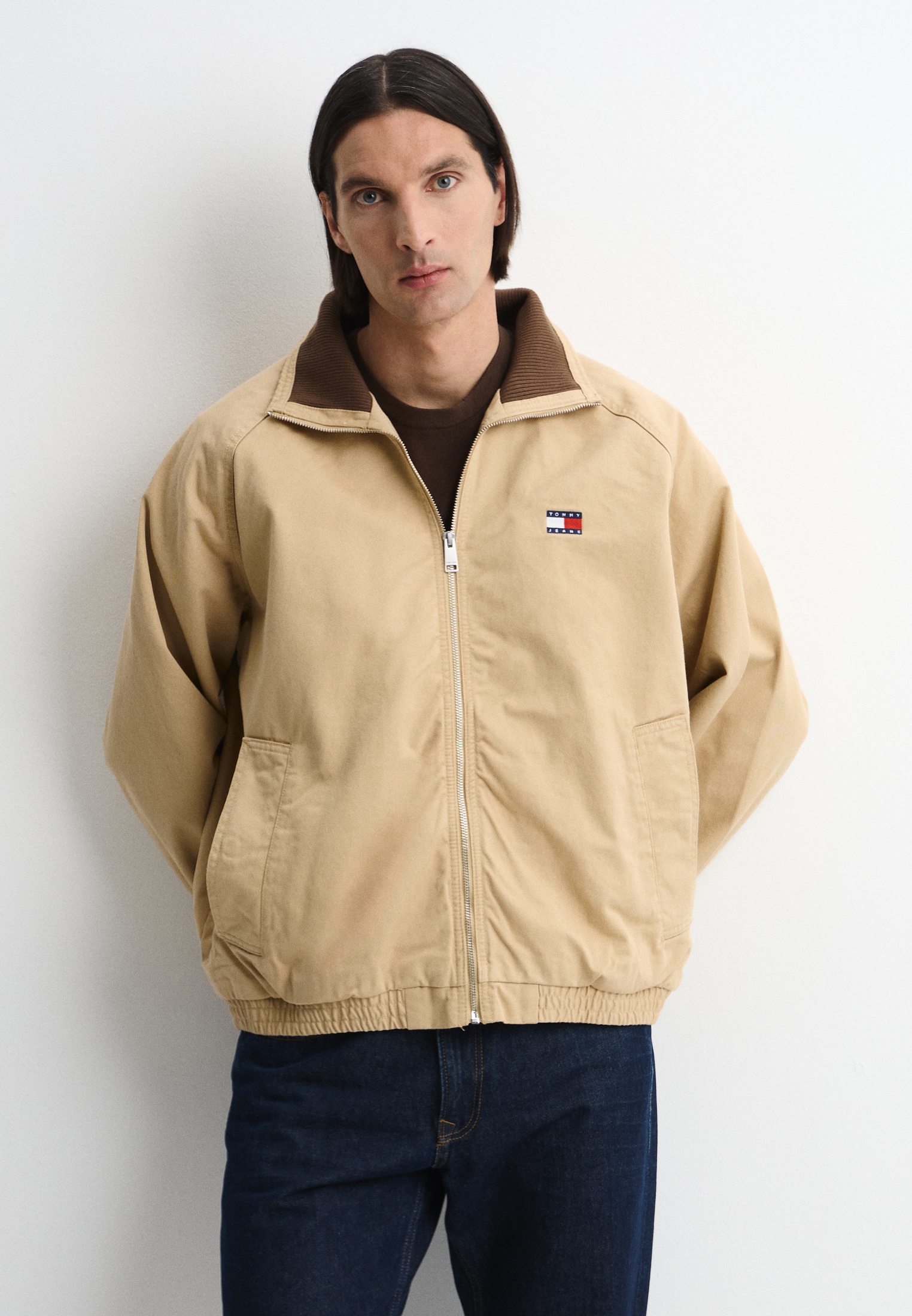 TommyJeansБомбер