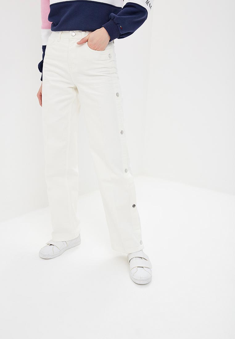 Белые джинсы зимой: как выглядеть уместно и стильно? джинсы, Джинсы, можно, белые, более, оттенок, белого, чтобы, зимой, может, сочетании, образа, особенно, модели, выглядеть, носить, Сумка, джинсов, Однако, например
