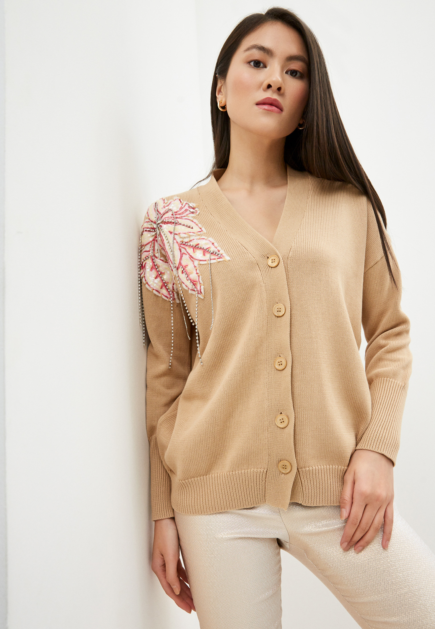 Twinset milano коллекция 2020. Свитшот twinset 222tp202c. Твинсет 2023. Twinset milano блузка ажурная. Твинсет милано коллекция 2020.