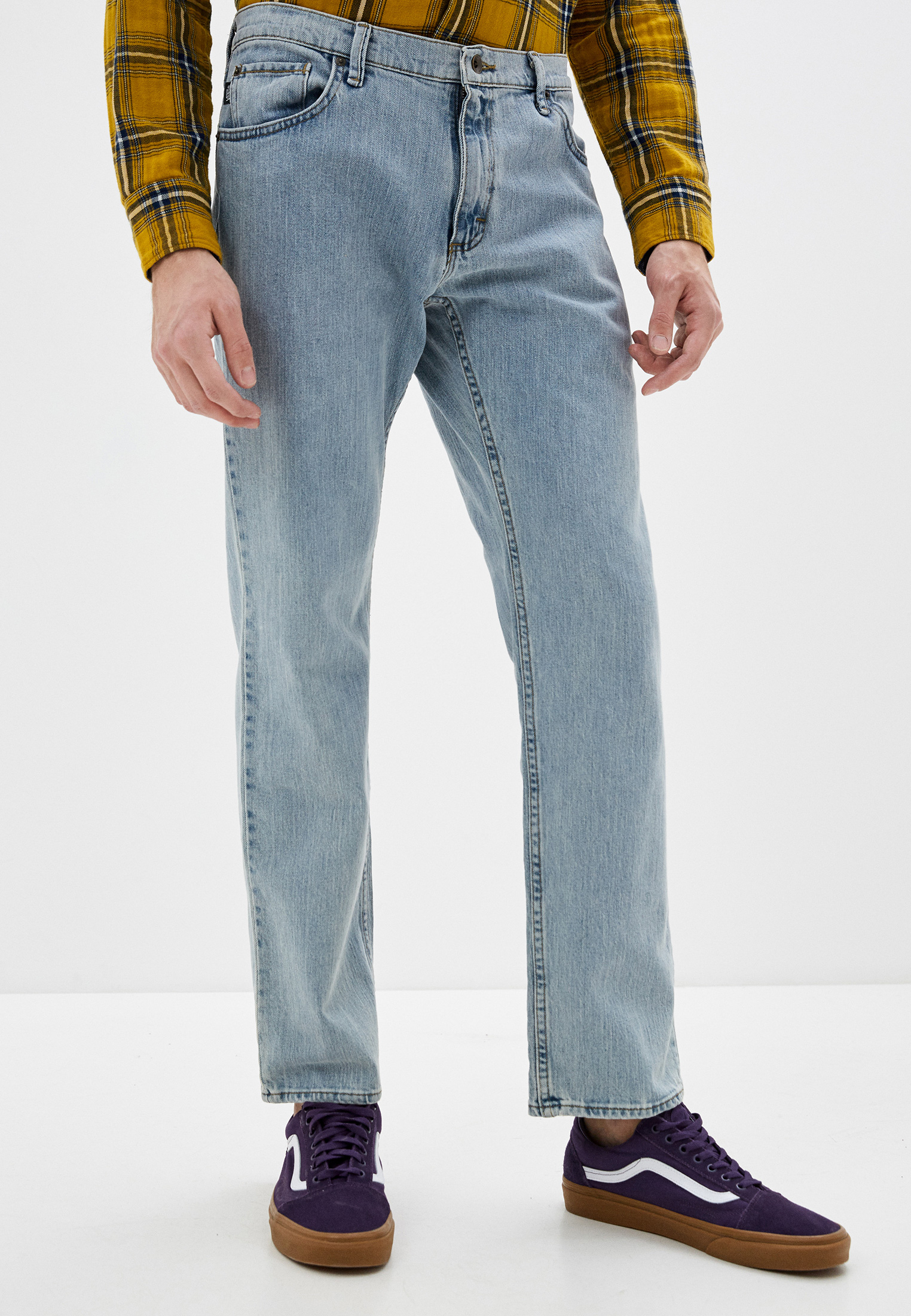 Black jeans vans. мужские джинсы vans v66 slim. ванс с джинсами. Vans relaxed штаны. джинсы vans.